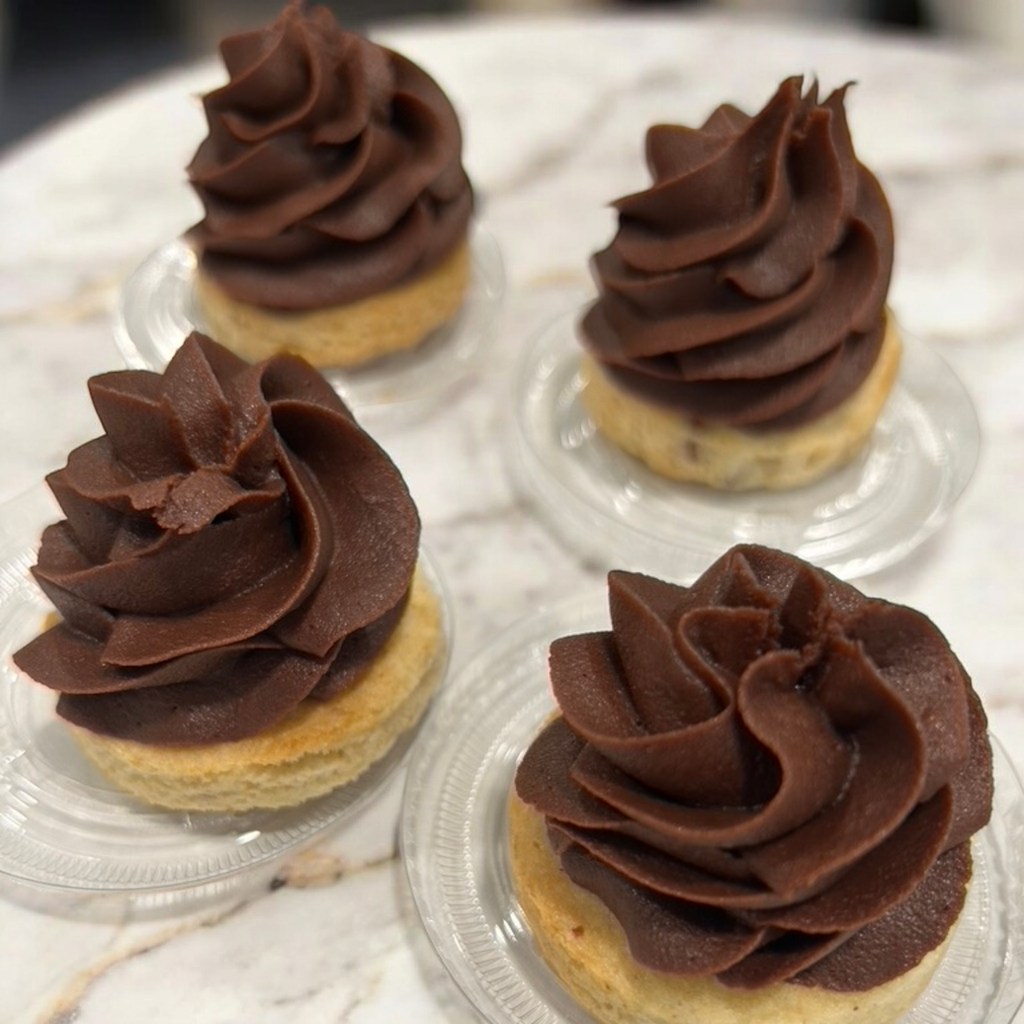 Chocolate Turtle - Individual