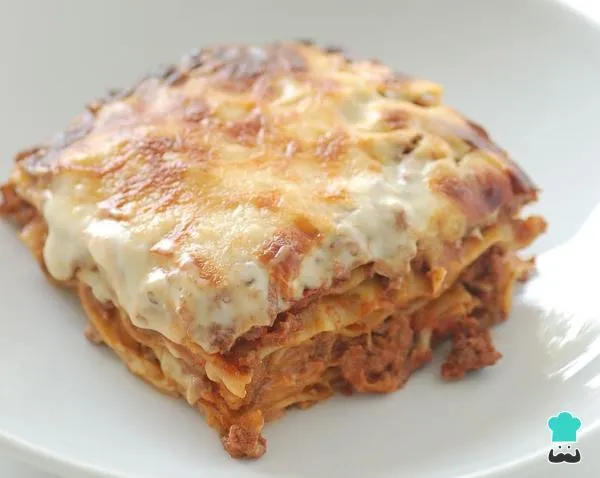 Mama's Lasagna with Meat Sauce (Serves 2 - 3)